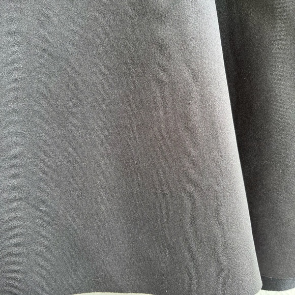 H&M | Structured Mini Skirt - Picture 11 of 14